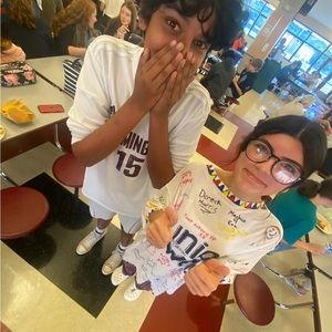 Meet your Posher, Juliana